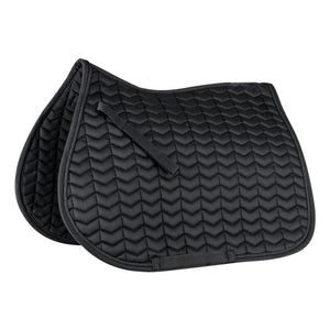 Classic saddle pad with elegant and unusual quilting. The girth loops are opened by a touch tape fastener. Classic saddle pad with elegant and unusual quilting. The girth loops are opened by a touch tape fastener.
