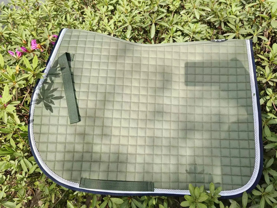 HUNTER GREEN / United States All-Purpose Saddle Pad, Horse Saddle Pad for Horses, Riding Idea for English Horse Riding, Designed All-Purpose Saddle Pad, Horse Saddle Pad for Horses, Riding Idea for English Horse Riding, Designed